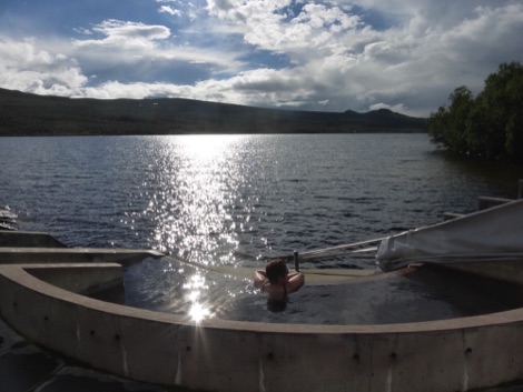 Fjallnas hot tub